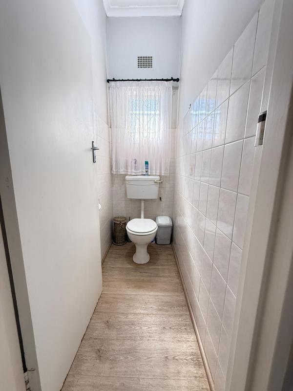 5 Bedroom Property for Sale in Amandelrug Western Cape